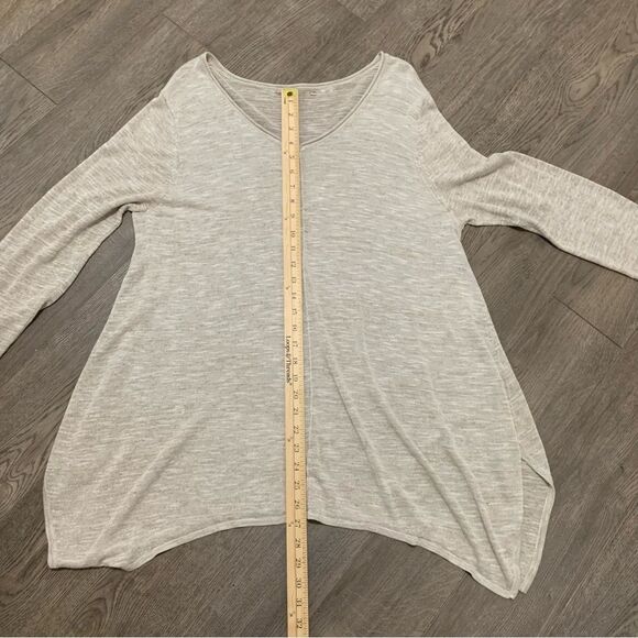 Linen Blend Tunic Top Women’s XL Tan V-Neck Long Sleeve Shark Bite 47% Linen. - Picture 9 of 11